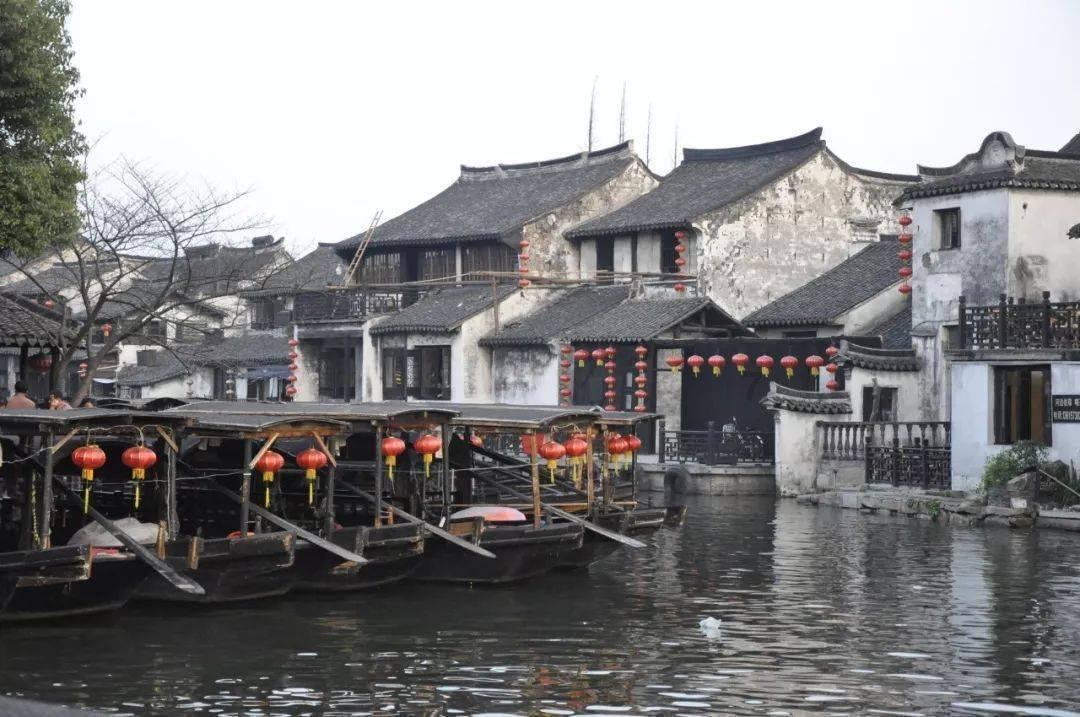 小蓝球向上跳